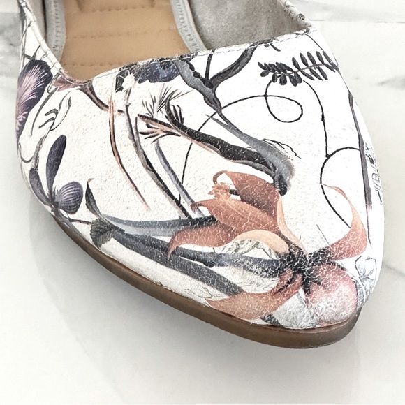 Me Too Aimee Leather Floral Ballet Flat 8.5 Botanical - Picture 9 of 10
